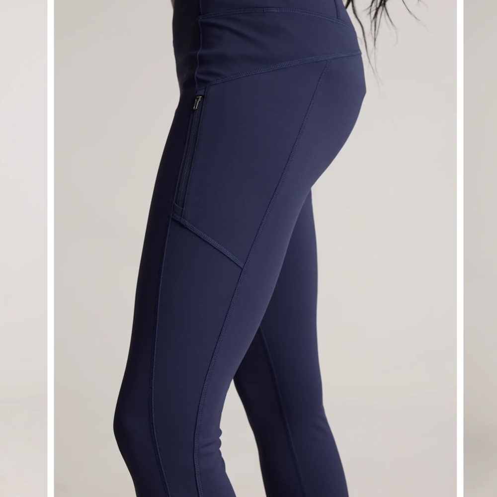 Quince navy blue Leggings with zippers/pockets